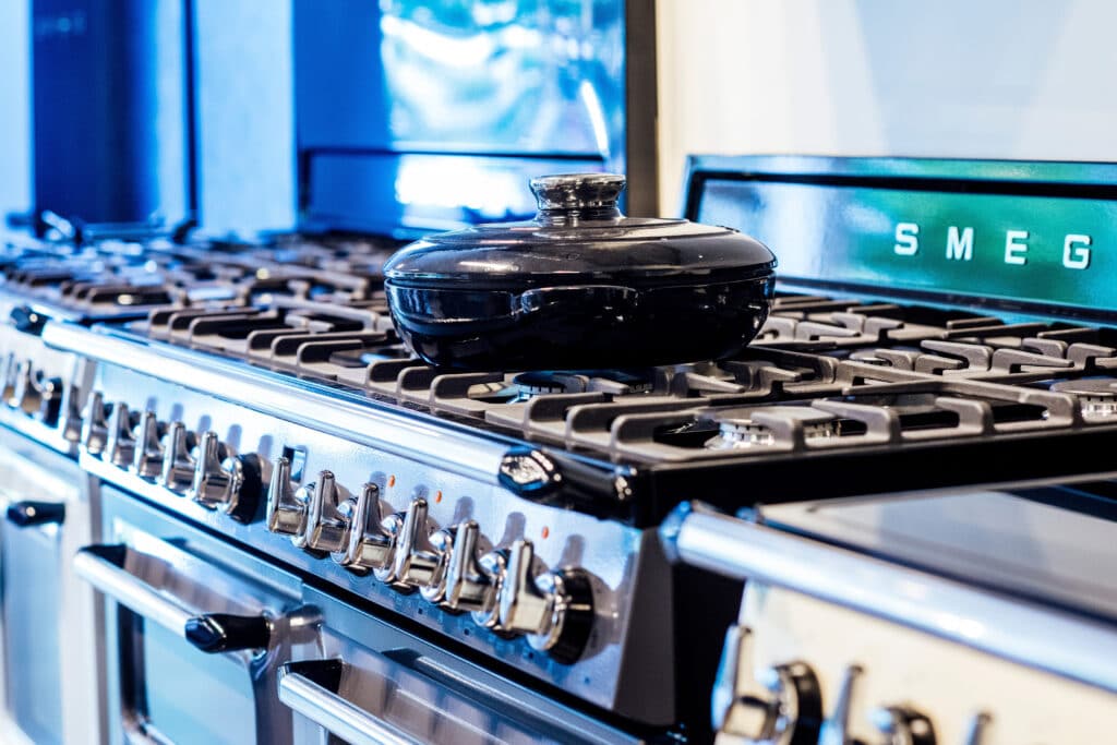 Smeg renforce sa relation avec le secteur des cuisines 2