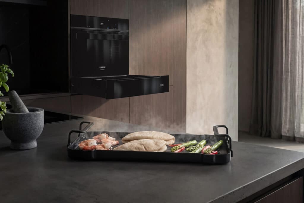BSH Home Appliances dévoile le premier tiroir vapeur de Siemens 1